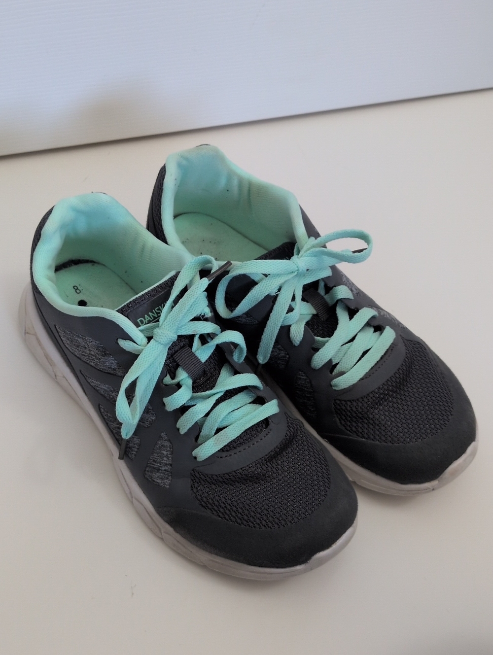 Danskin Now Lightweight Sneakers - Mint Green & Gray 8.5